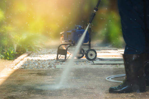Best Vinyl Siding Pressure Washing in Monroeville, OH